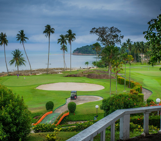 Golf-in-Batam-Bintan